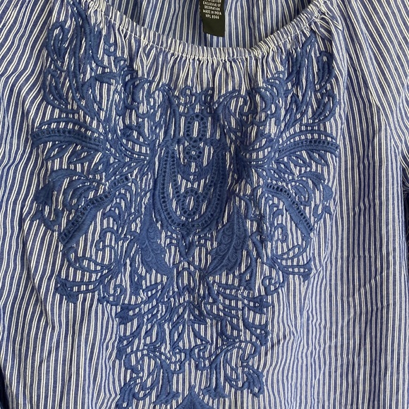 Wmns ICE International Concepts Top Shirt Blouse Blue Striped Embroidered Sz M - Picture 4 of 7
